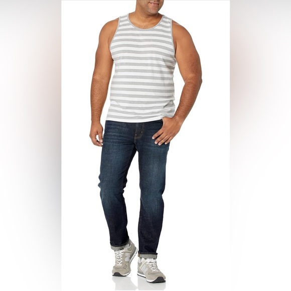 425. XL NWT Amazon Essentials Men's Slim-Fit Tank Top - Picture 6 of 6